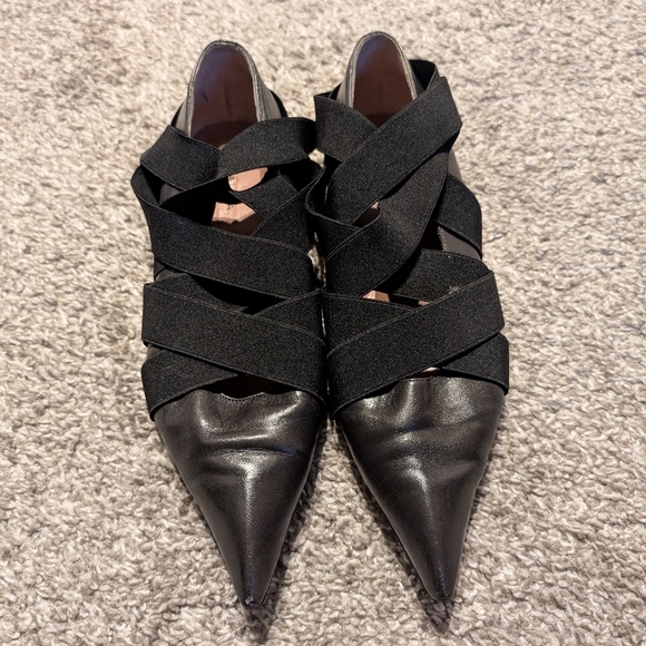 Alaia Shoes - Alaïa Black Elastic Strap Pointed Toe Ballet Flats Size 35
